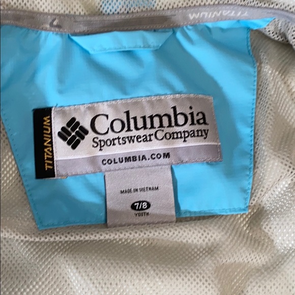 Columbia Rain Jacket - Picture 2 of 7